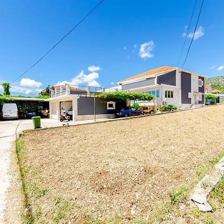 Apartman Miro And Marino