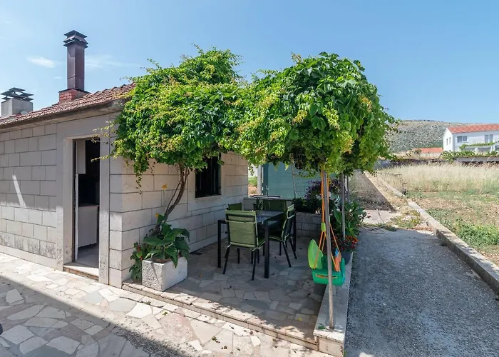 Miro And Marino Apartman *